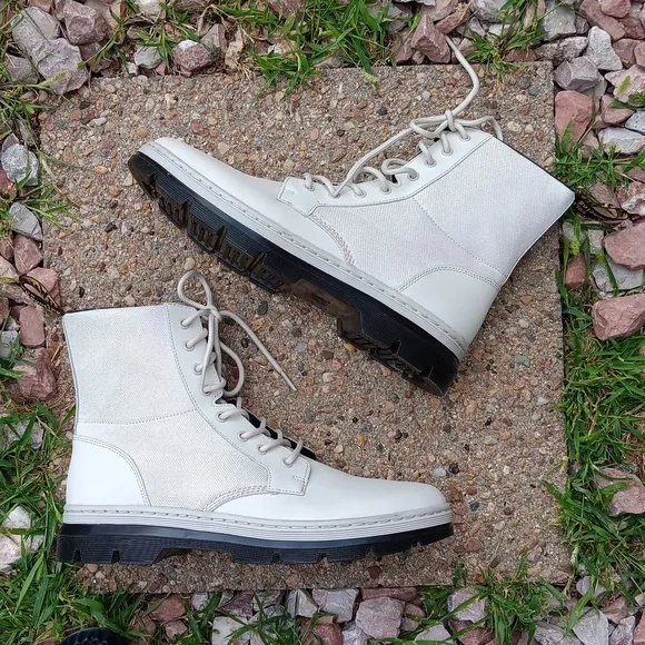 New Dr. Martens Combs II leather &amp; canvas lace up boots mens 13