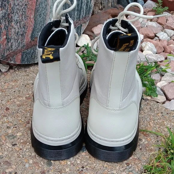 New Dr. Martens Combs II leather &amp; canvas lace up boots mens 13