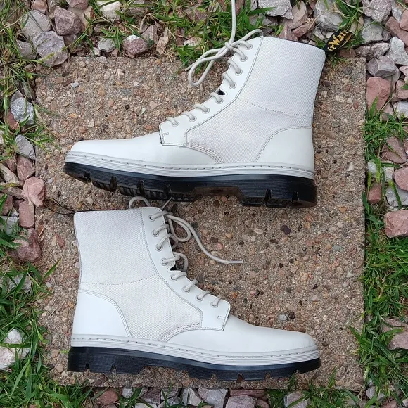 New Dr. Martens Combs II leather &amp; canvas lace up boots mens 13