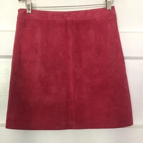 New Frontier Red Suede Zip Pocket Mini Skirt NWT Size 6