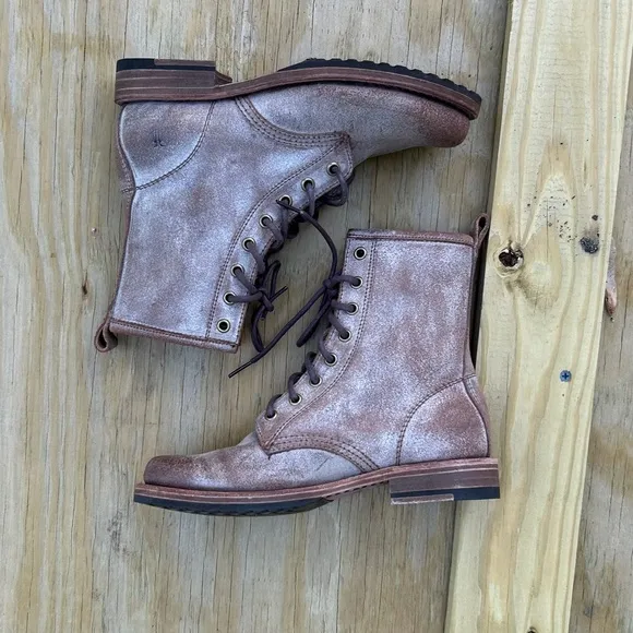 NEW Frye Lace Up Boots Distressed Brown Leather Size 6