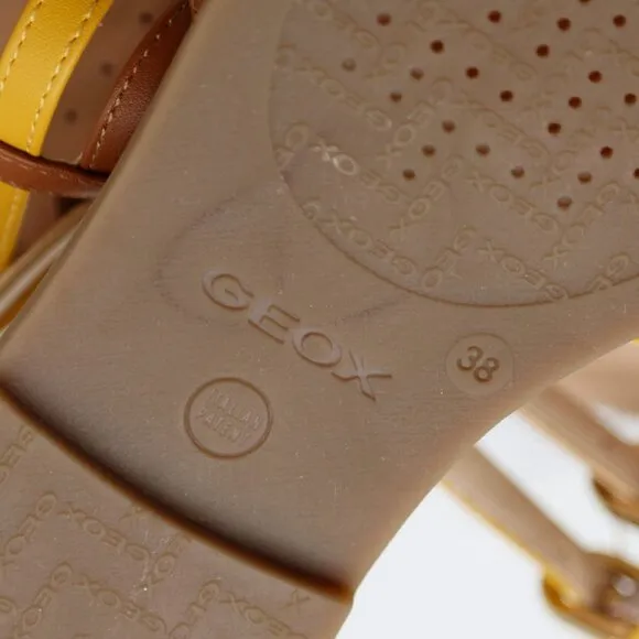 NEW GEOX Women's Karly Gladiator Sandals 38 Caramel Yellow Gold Comfort Strappy