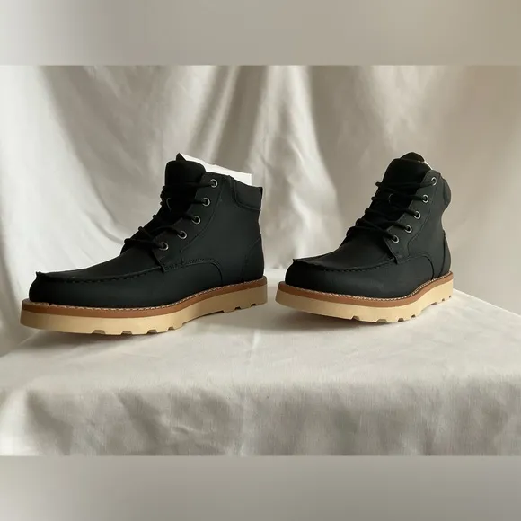 New In Box Club Room Men's Black Clifton Faux-Leather Lace-Up Chukka Boots 8M