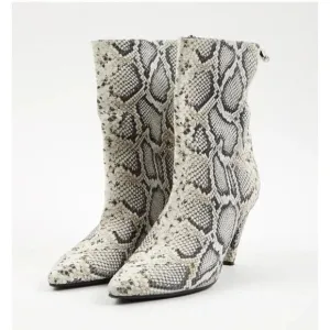 New Longchamp Python Print Leather Heel  Ankle Boots Sz EU 40 $890