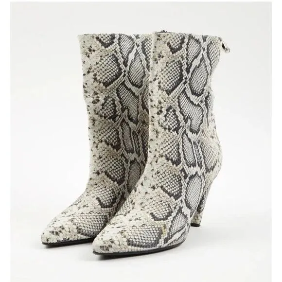 New Longchamp Python Print Leather Heel  Ankle Boots Sz EU 40 $890
