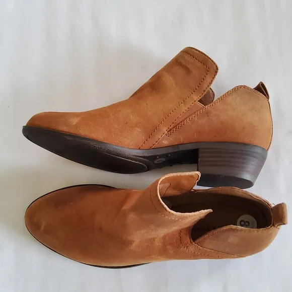 New Lucky Brand Women's Suede Leather Tan Ankle Boots Booties Size 8