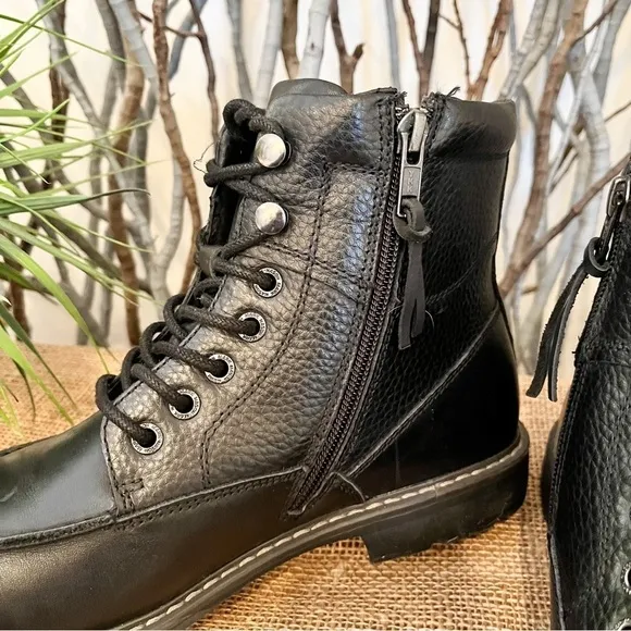 NEW Mark Nason Men’s Lace Up Black Boots Size 8