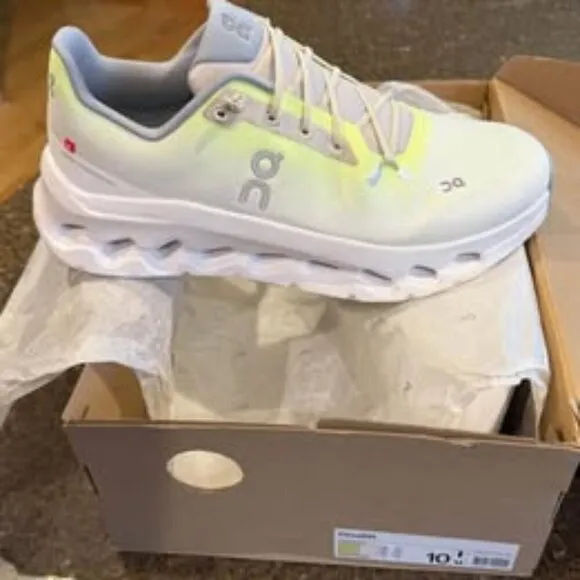 NEW MEN'S ON CLOUDTILT RUNNING SHOES - Lime/Ivory - Size 10MSRP:$160.00