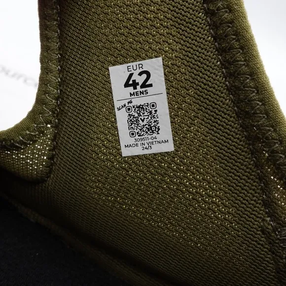 NEW Men's VivoBarefoot Tracker Barefoot Hiking Sandals Men's 309511-04 Olive