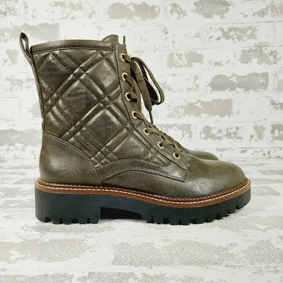 New Nordstrom Rack Brown Quilted Lace Up Lug Sole Ankle Boots O480