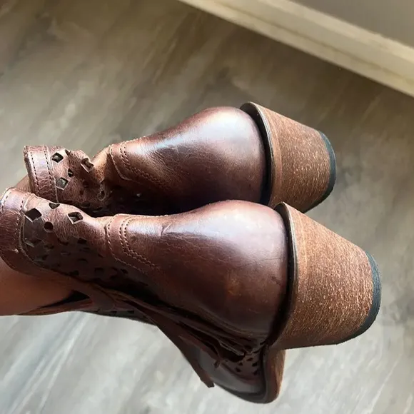 NEW Shyanne Fuji Ankle Leather Boots