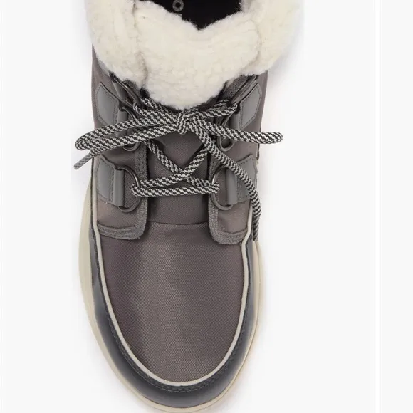 NEW Sorel Women’s Waterproof Insulated Boots