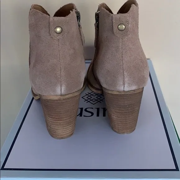 New Susina Suede Boots