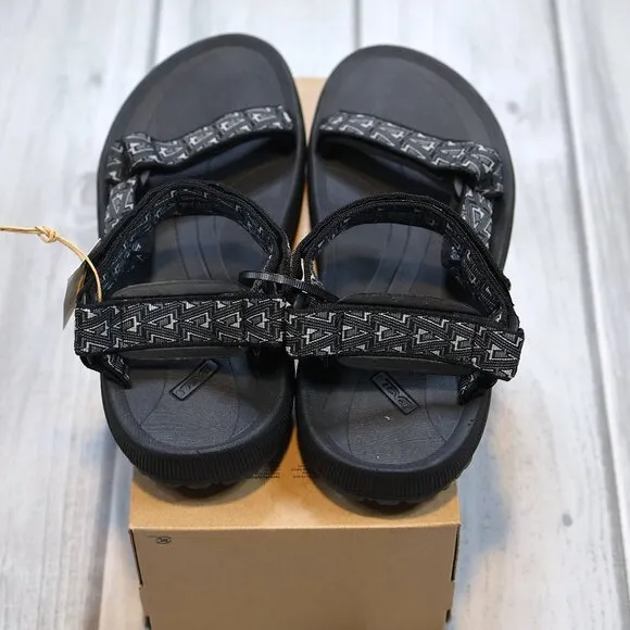 NEW Teva Men’s Winsted Sandals