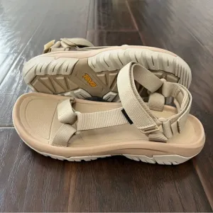 New Teva WOMEN W HURRICANE XLT2  sesame SSME walking hiking sandals size pick