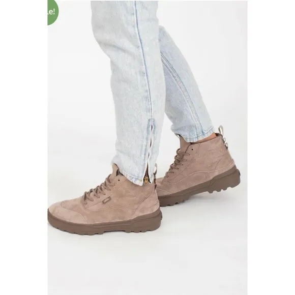 New Vans Women's Colfax MTE-1 Boot in Taupe Size 7.5 Women’s