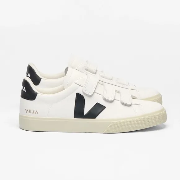 New Veja Recife Triple-grip Black / White Womens Sz 9 EU 40