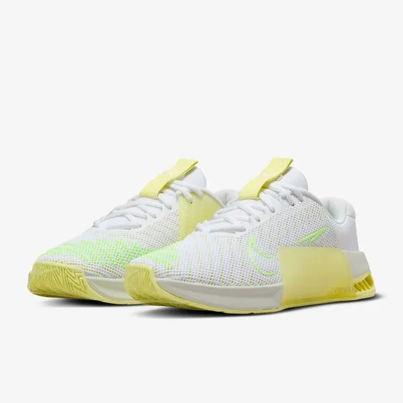 [NEW] Women's Nike Metcon 9 Training Shoes White DZ2537-106