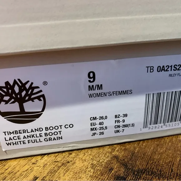 NIB Timberland Lace Ankle Boot White Full Grain Size 9 HOST PICK🍾🍾