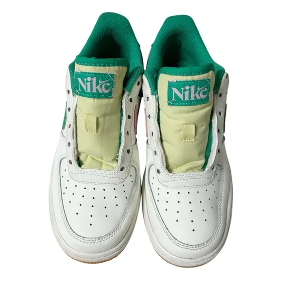 NIKE AIR FORCE 1 LV8 3 Big Kids’ Shoes Sz 3.5 Y Girls Youth White/Green/Pink EUC