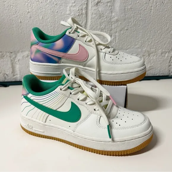 NIKE AIR FORCE 1 LV8 3 Big Kids’ Shoes Sz 3.5 Y Girls Youth White/Green/Pink EUC