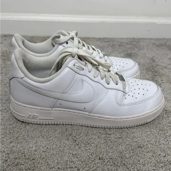 Nike Air Force One White Classic Sneakers with Leather Upper