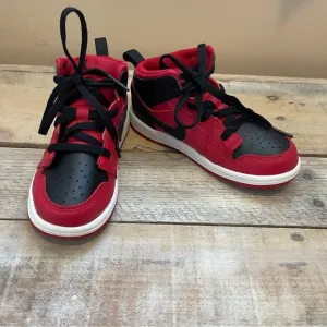 Nike Air Jordan 1 Mid Reverse Bred Toddler Size 9C