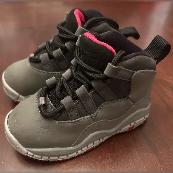 Nike Air Jordan 10 Retro Toddler Shoes- Dark Smoke Grey/ Pink Size 5C