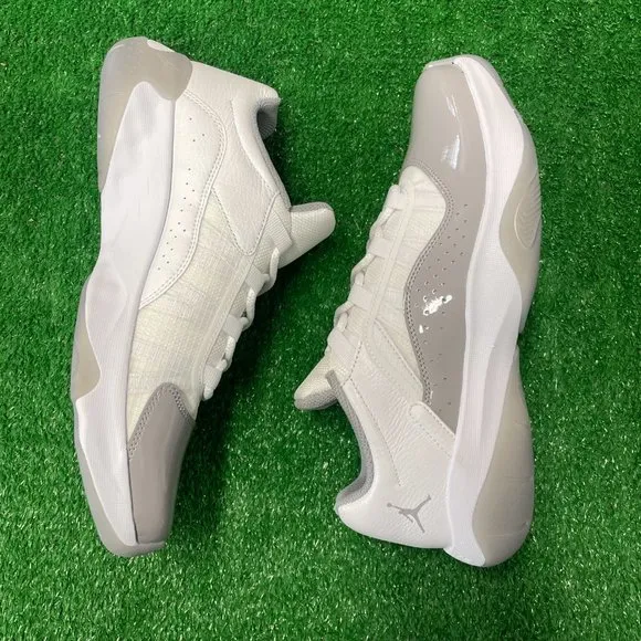 Nike Air Jordan 11 CMFT Low Womens Casual Shoes Gray DV2629-101 VNDS Size 10