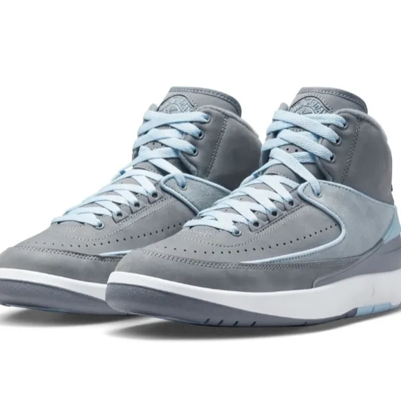 Nike Air Jordan 2 Retro Cool Grey Ice Blue White Men Size 9.5/ Women Size 11