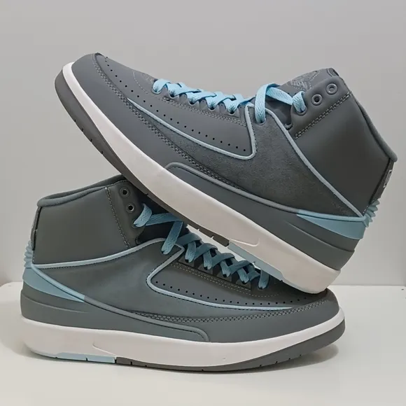 Nike Air Jordan 2 Retro Cool Grey Ice Blue White Men Size 9.5/ Women Size 11