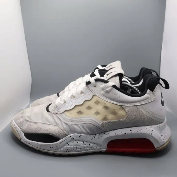 Nike Air Jordan Max 200 CD6105-100 White Basketball Shoes Sneakers Mens Size 11.