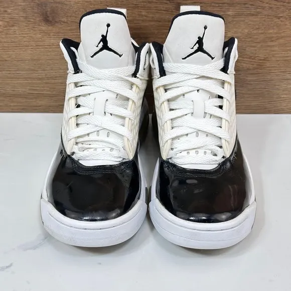 Nike Air Jordan Maxin 200 CZ9174-100 White Ice Black Shoes Youth Size 5Y/ W 6.5