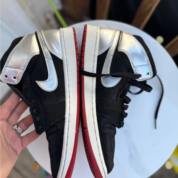 Nike Air Jordan Men's Black and Silver Sneakers