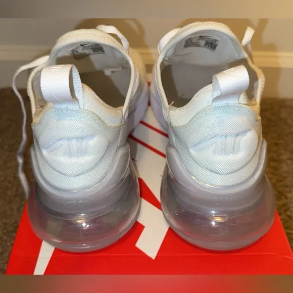 Nike Air Max 270: Grade School