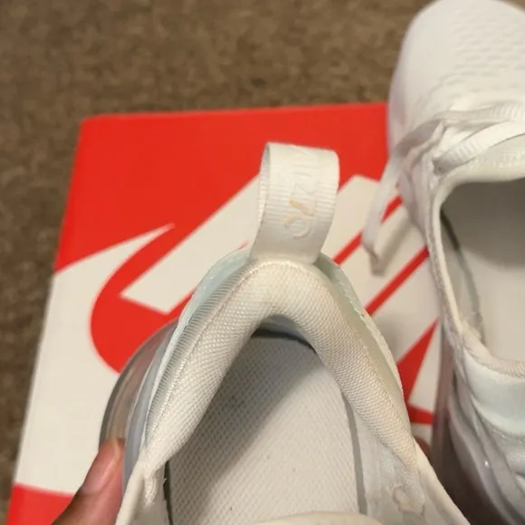 Nike Air Max 270: Grade School