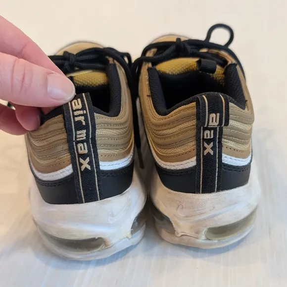 NIKE Air Max 97 GS Metallic Black and Tan Shoes Sneakers Size 6 Youth Y2K 90s