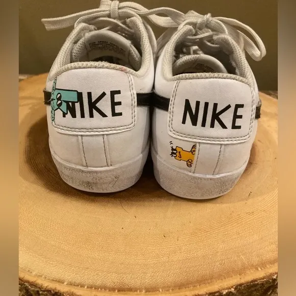 Nike Blazer Low 77 The World Is Your Playground Shoes youth Sz 5.5 White