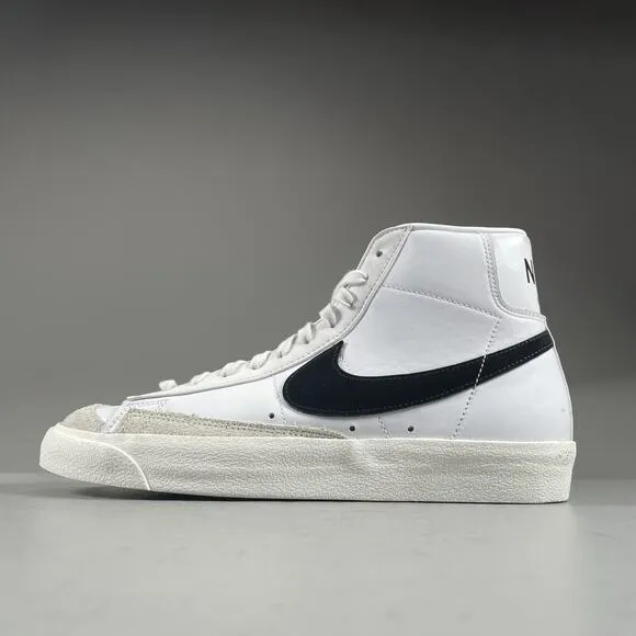 Nike Blazer Mid 77 Vintage Men’s Size 9 White Casual Shoes Athletic Sneakers GUC