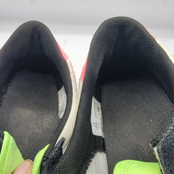 Nike Daybreak Womens 8.5 White Black Atomic Orange Sneaker Shoes DJ5996-100