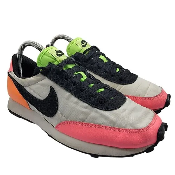 Nike Daybreak Womens 8.5 White Black Atomic Orange Sneaker Shoes DJ5996-100