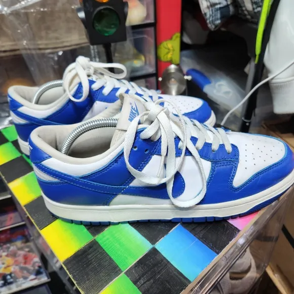 Nike Dunk Kentucky Blue and White Sneakers for