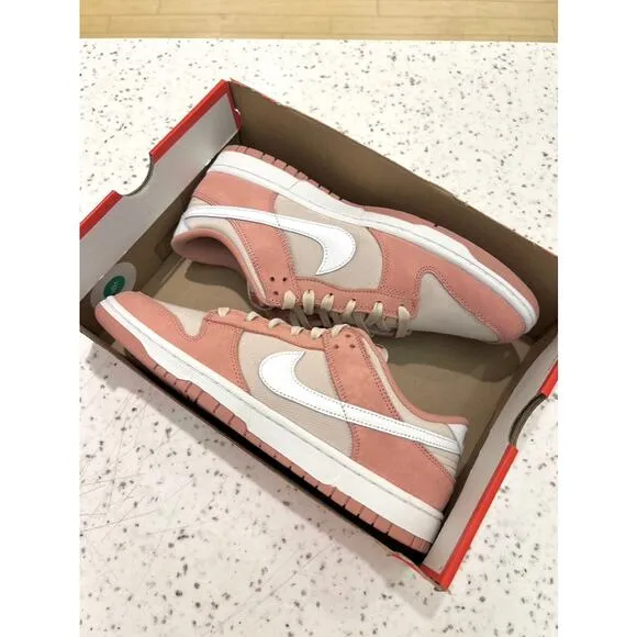 Nike Dunk Low Red Stardust / Summit White / Pink - Phantom Pearl SB FB8895 601