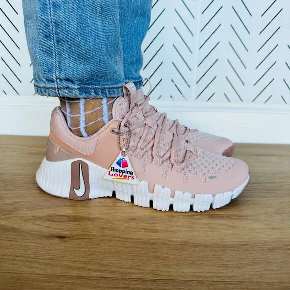 ⭐Nike Free Metcon 5 Pink Oxford Sz 8 Womens Training Shoes Dusty Pink DV3950-600