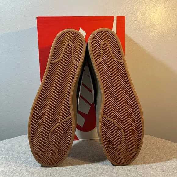 NIKE Killshot 2 Black/Gum Medium Brown Sneaker Men's Shoe Size 10 FQ8903-002