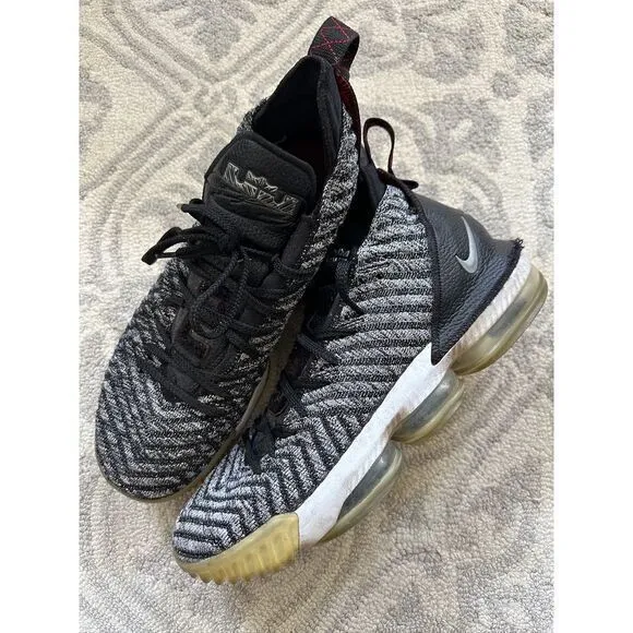 Nike LeBron 16 OREO Basketball Shoes Oreo Black White‎ Gum Sole Sneakers