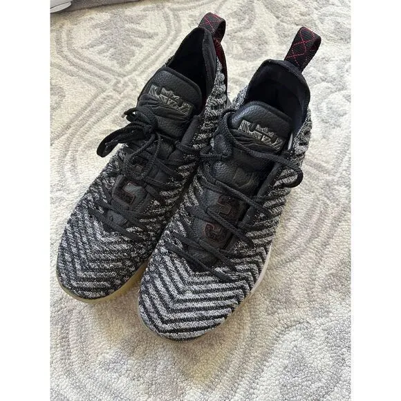 Nike LeBron 16 OREO Basketball Shoes Oreo Black White‎ Gum Sole Sneakers