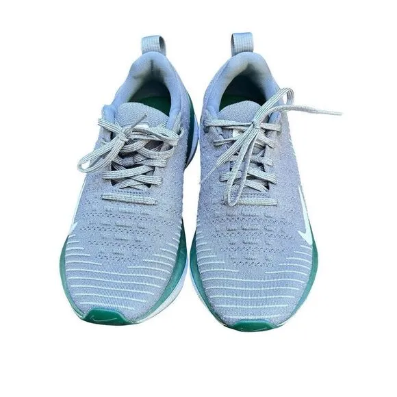Nike Men's InfinityRN 4 Road Running Shoes Gray Size 8.5 Athletic BU team issue