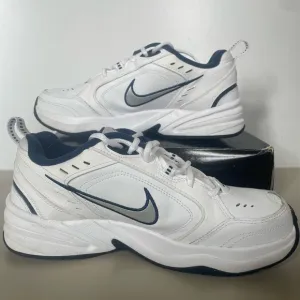 Nike Men's Sz 9.5 Nike Air Monarch IV White Silver Athletic Sneakers 415445 102