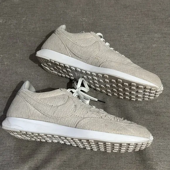 Nike Men's White Sneakers Stranger Things Size 11